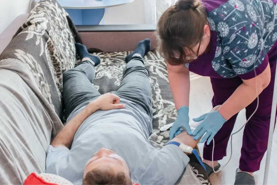 Срочный вывод из запоя в Новоалтайске: быстро, недорого